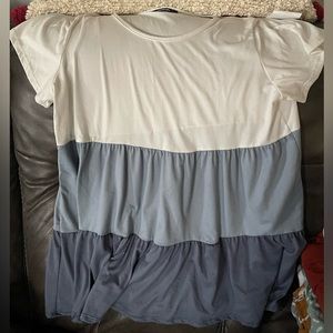 Tunic top never worn. Size medium/large